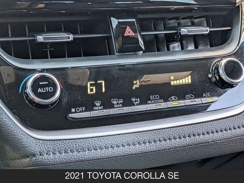 Used 2021 Toyota Corolla SE w/ Carpet Mat Package (TMS) FWD image 22