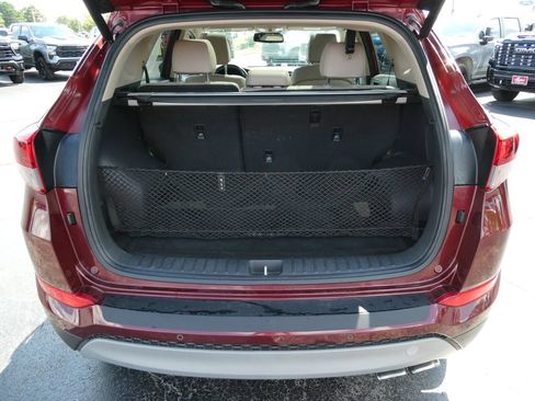 Used 2017 Hyundai Tucson Limited w/ Limited Ultimate Package 03 AWD/4WD image 16