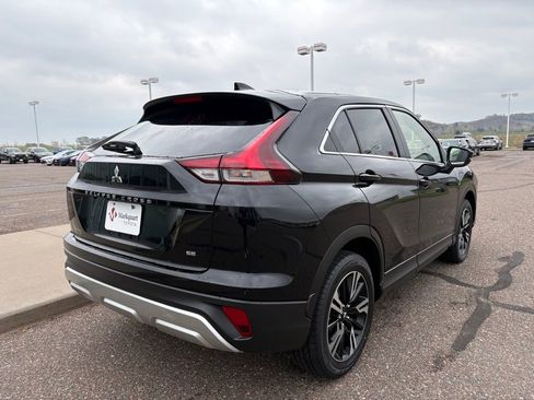 Used 2024 Mitsubishi Eclipse Cross SE AWD/4WD image 7