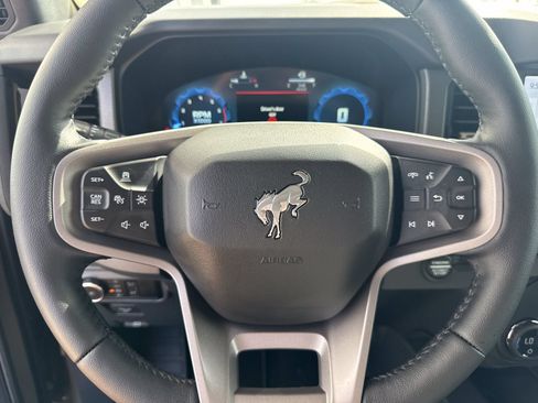New 2026 Ford Bronco Badlands AWD/4WD image 25