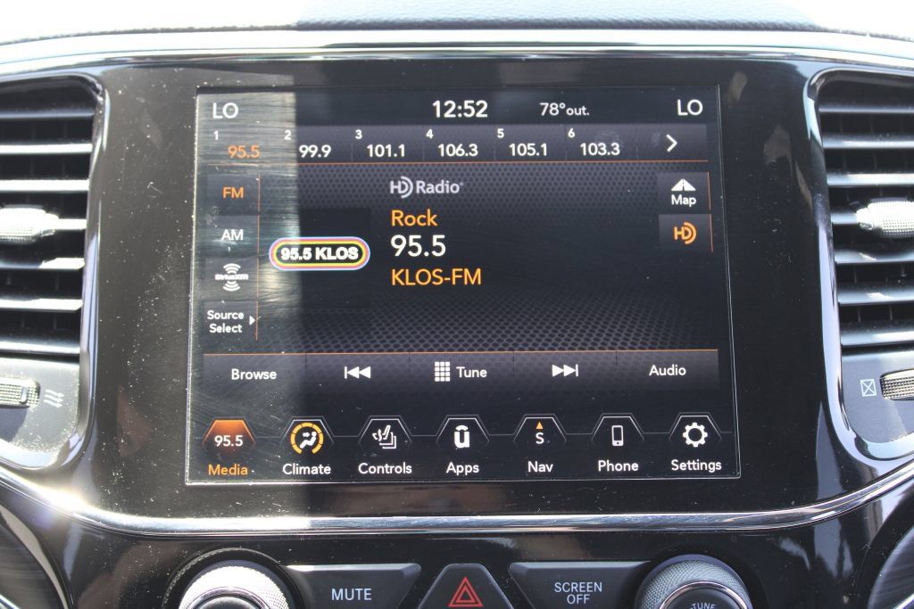 Used 2021 Jeep Grand Cherokee Limited w/ Quick Order Package 28K 80th RWD image 24