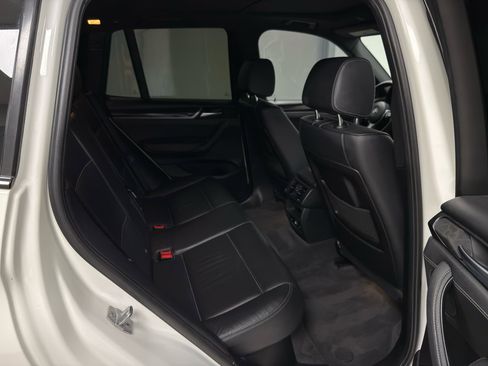 Used 2017 BMW X3 xDrive28i image 30