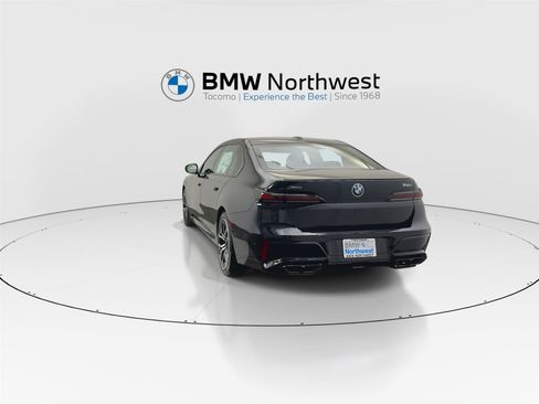 New 2026 BMW 760i xDrive w/ Executive Package AWD/4WD image 13
