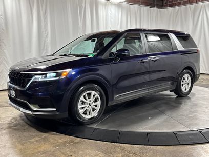 Certified 2022 Kia Carnival LX