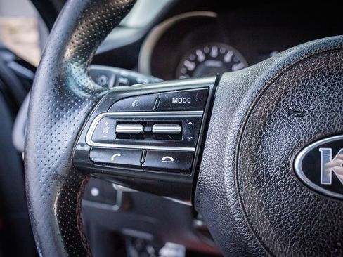 Used 2021 Kia Stinger GT image 15