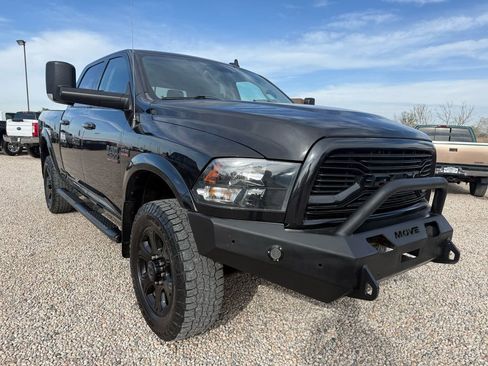 Used 2018 RAM 2500 Big Horn w/ Sport Appearance Group AWD/4WD image 2