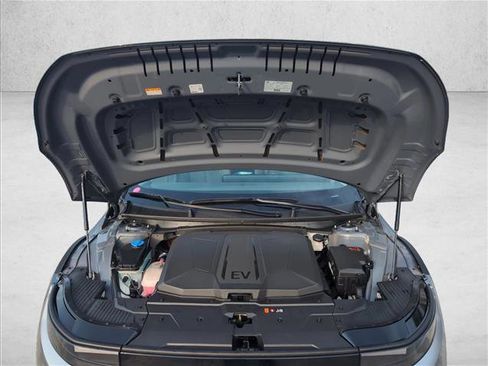New 2026 Hyundai Ioniq 5 SEL image 19