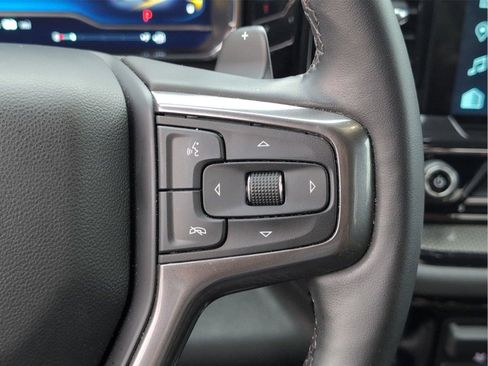 Used 2023 Chevrolet Silverado 1500 ZR2 w/ Technology Package image 25