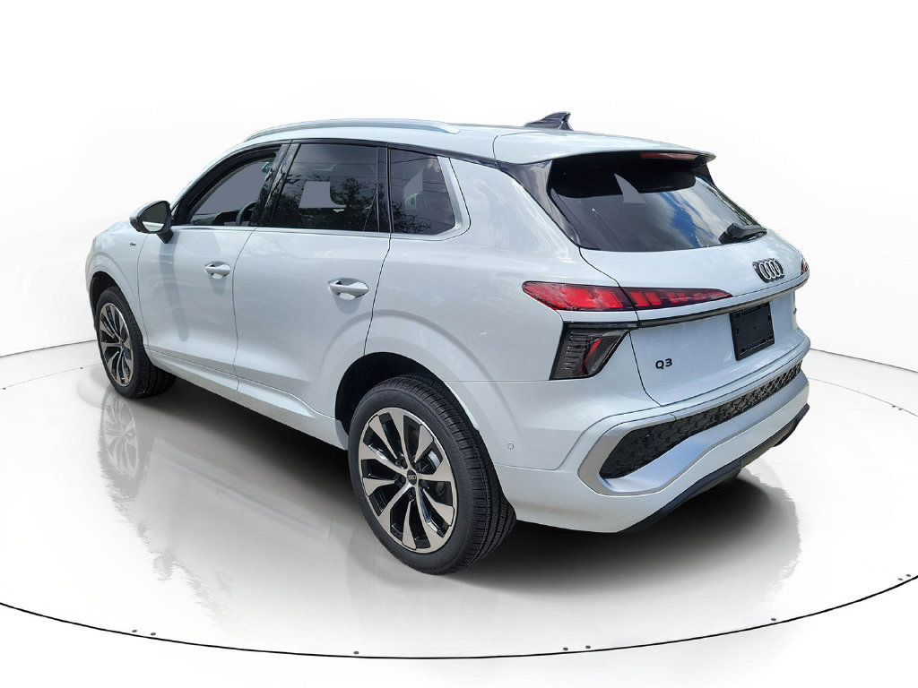 New 2026 Audi Q3 quattro 2.0T AWD/4WD image 3