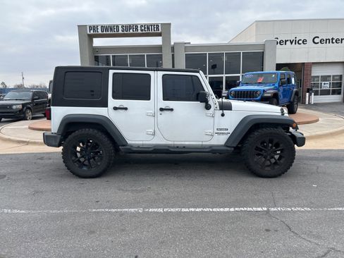 Used 2017 Jeep Wrangler Unlimited Sport w/ Quick Order Package 24S image 4