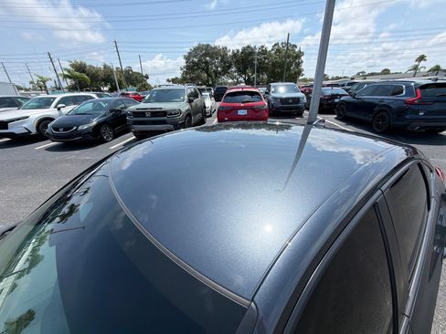 Used 2024 Honda Civic Sport image 17