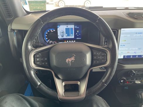 Used 2021 Ford Bronco Badlands image 31