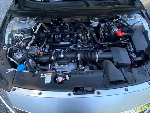 Used 2018 Honda Accord LX image 43
