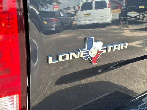Used 2018 RAM 1500 Lone Star AWD/4WD image 11