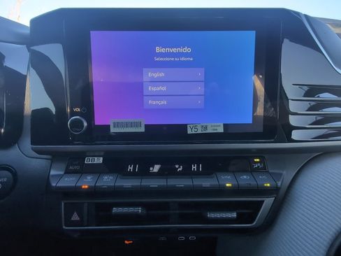 New 2026 Toyota Camry SE w/ Convenience Package FWD image 19