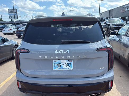 Used 2024 Kia Telluride EX X-Line AWD/4WD image 10