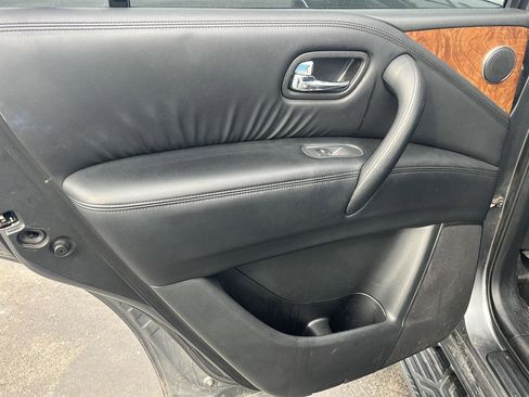 Used 2024 Nissan Armada SL AWD/4WD image 22