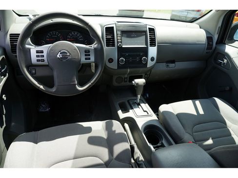 Used 2019 Nissan Frontier S image 23