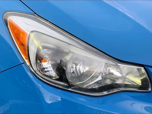 Used 2017 Subaru Crosstrek 2.0i Limited w/ Popular Package #2 image 25