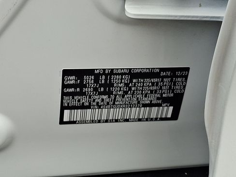 Certified 2024 Subaru Outback Wilderness AWD/4WD image 28