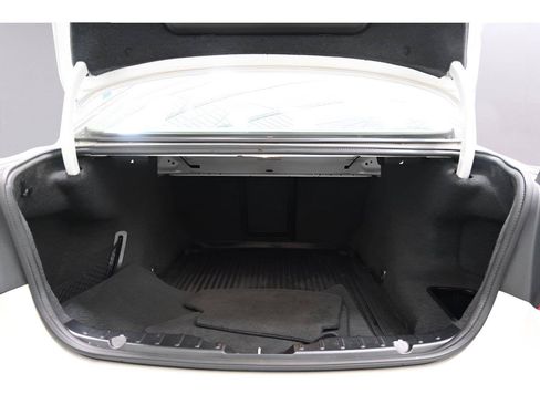 Used 2015 BMW 528i xDrive Sedan AWD/4WD image 15