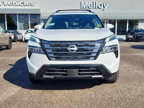 New 2026 Nissan Rogue Platinum w/ Platinum Premium Package image 3