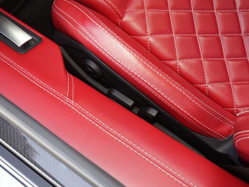 Used 2019 Lamborghini Aventador S image 31