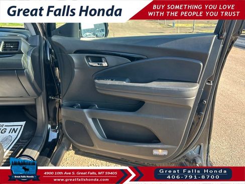 Used 2022 Honda Pilot Touring image 34