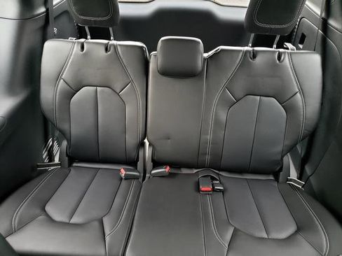 New 2026 Chrysler Voyager LX image 15