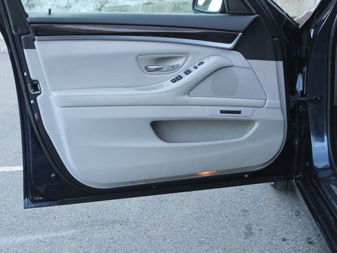 Used 2012 BMW 528i xDrive 528i xDrive Sedan 4D image 12