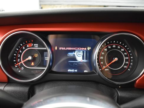 Used 2021 Jeep Wrangler Unlimited Rubicon AWD/4WD image 8