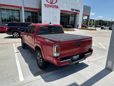 Used 2020 Toyota Tacoma TRD Sport w/ TRD Premium Sport Package RWD image 6