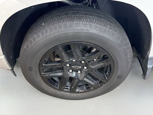 Used 2022 Chevrolet Silverado 1500 Custom w/ Rally Edition RWD image 30