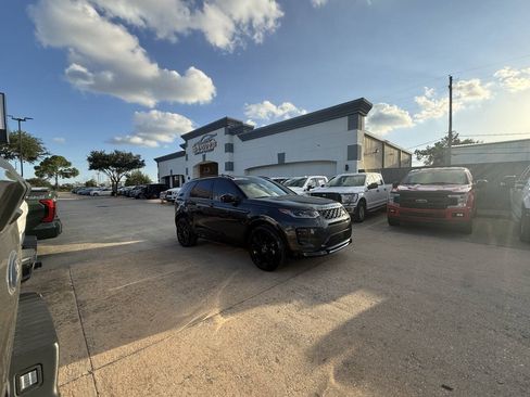 Used 2024 Land Rover Discovery Sport Dynamic SE AWD/4WD image 48