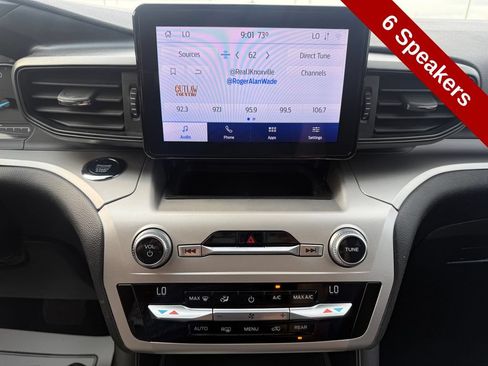 Used 2020 Ford Explorer XLT AWD/4WD image 23