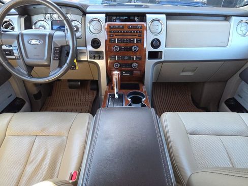 Used 2010 Ford F150 Lariat image 11