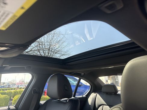 New 2026 BMW 330i xDrive 330i NA xDrive w/ M Sport Package image 9