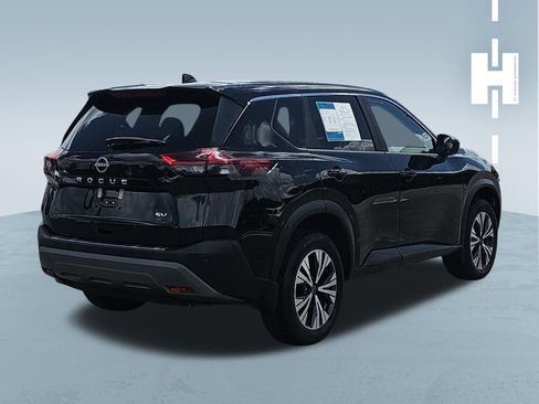 Used 2023 Nissan Rogue SV FWD image 4