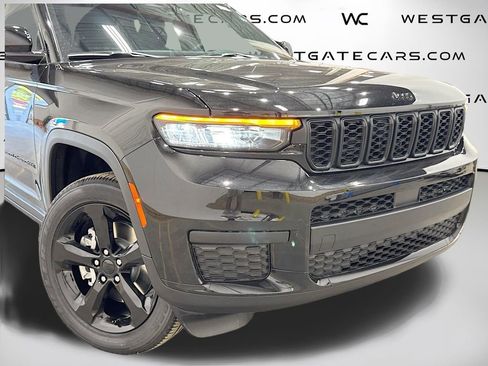 New 2025 Jeep Grand Cherokee L Laredo image 51