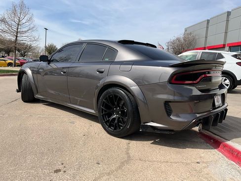 Used 2022 Dodge Charger SXT image 8