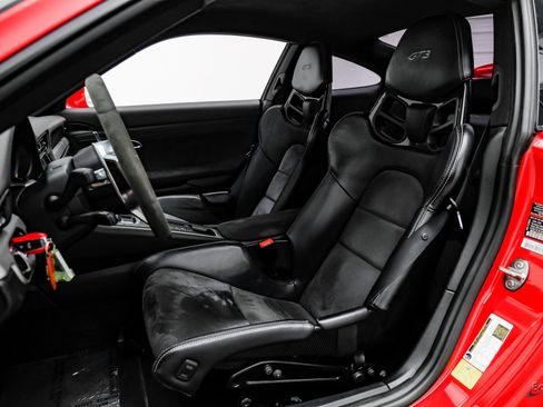Used 2015 Porsche 911 GT3 image 38