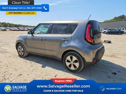 Used 2015 Kia Soul FWD image 3