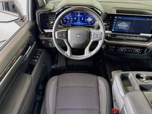Certified 2026 Chevrolet Silverado 1500 RST w/ LPO, Dark Essentials Package AWD/4WD image 20
