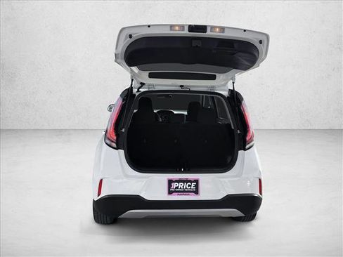 Used 2024 Kia Soul LX w/ Option Group 015 image 7