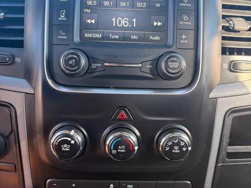 Used 2017 RAM 2500 Tradesman w/ Chrome Appearance Group AWD/4WD image 20