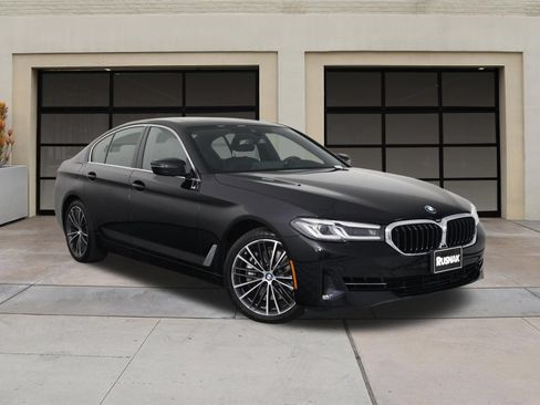 Used 2023 BMW 540i w/ Premium Package RWD image 34