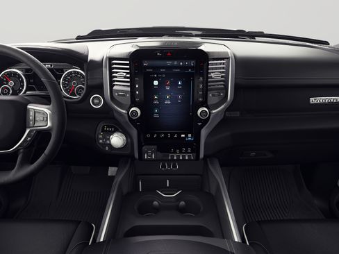 New 2027 RAM 1500 Laramie AWD/4WD image 18
