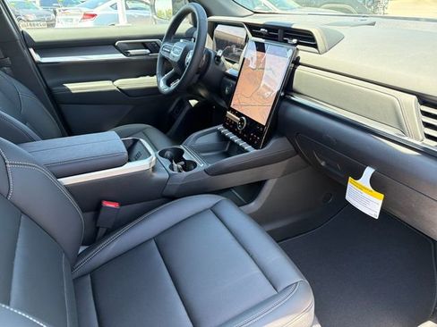 New 2026 GMC Terrain Elevation w/ Elevation Premium Package FWD image 21