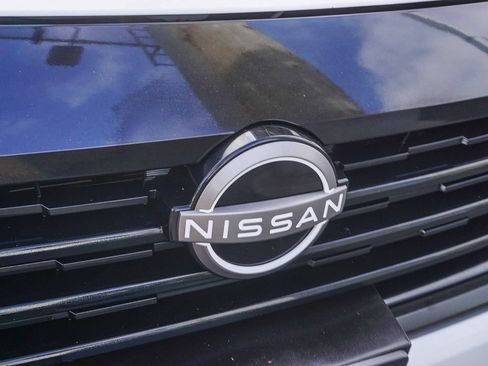 Used 2025 Nissan Kicks S FWD image 12