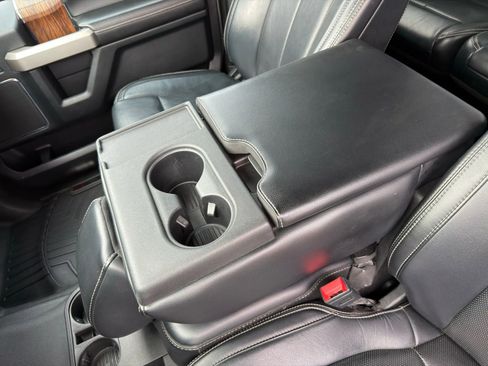 Used 2019 Ford F150 Lariat w/ Equipment Group 501A Mid image 31